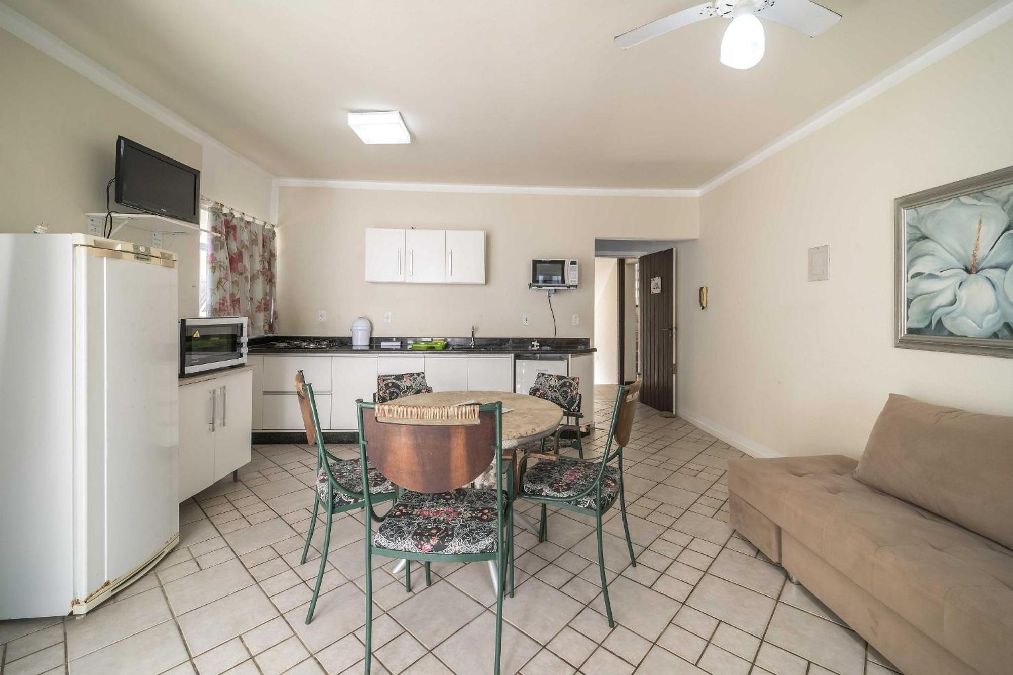 Apartamento Em 4 Ilhas Apartment Bombinhas Bagian luar foto